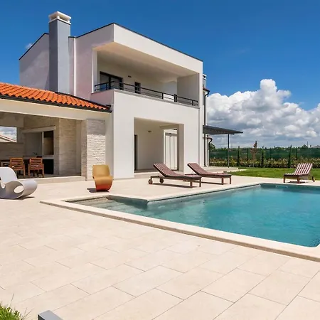 Villa Jan Valbandon